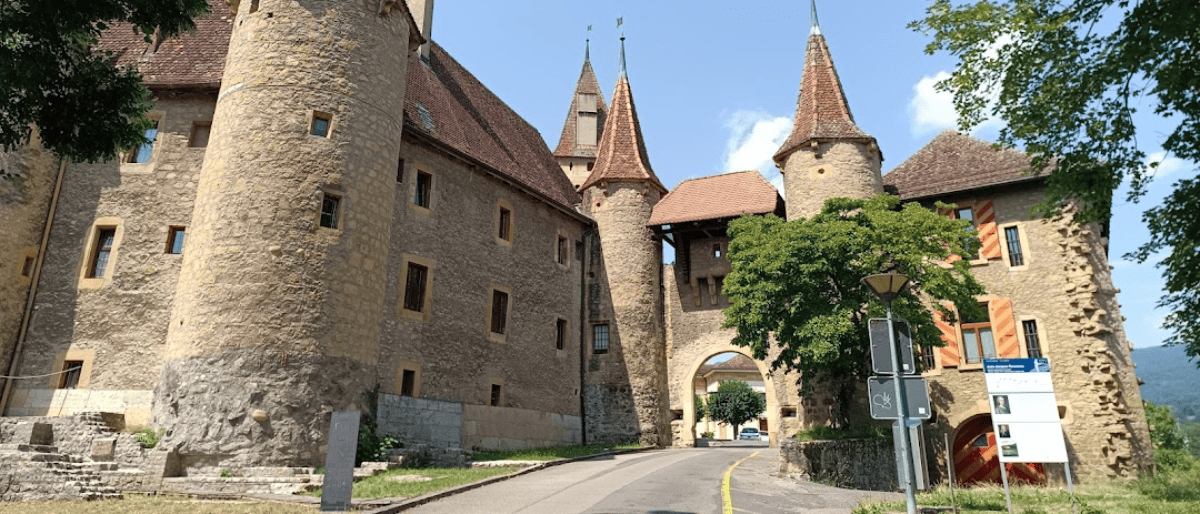Ville de Boudry où nous faisons du débarras d'appartement.