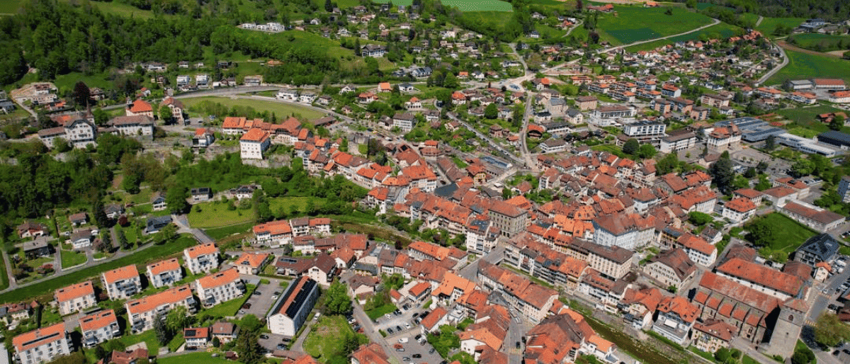 Ville de Moudon où nous faisons du débarras de maison.
